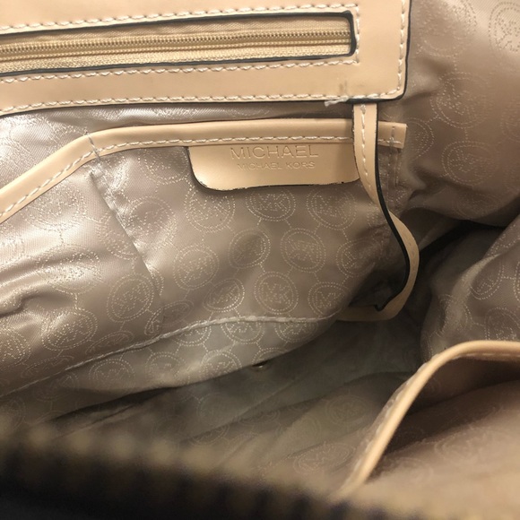 Brown Michael Kors shoulder bag - Picture 7 of 7